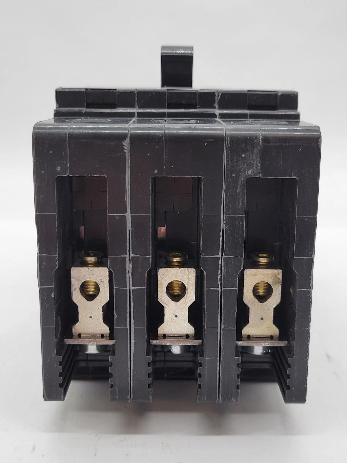 Выключатель автоматический E Frame, 3P, 15 А, D, 18/25 kA, 480 Y/277 V, EDB34015, Schneider Electric